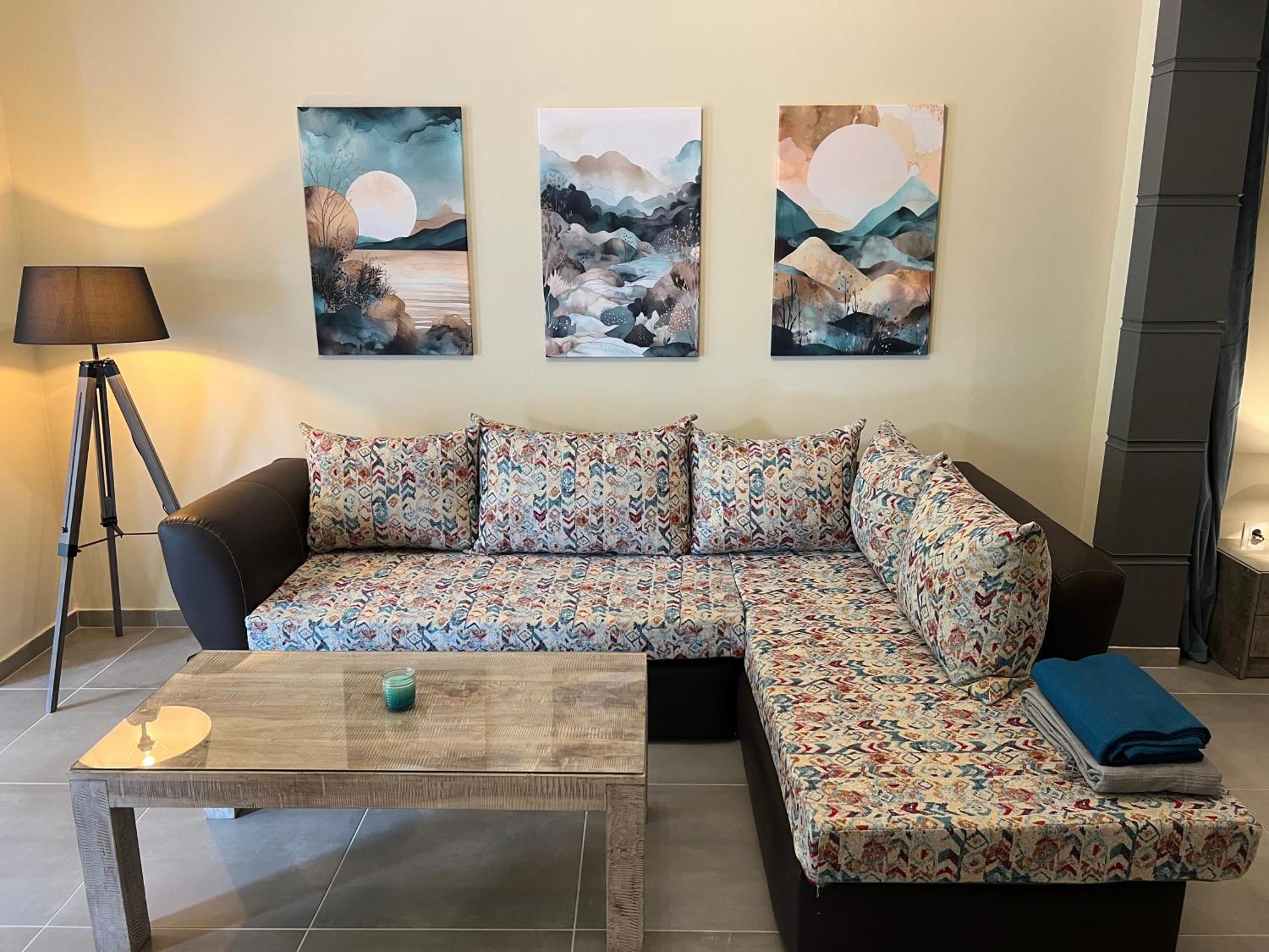 Spacious And Beautiful House Πειραιάς Εξωτερικό φωτογραφία